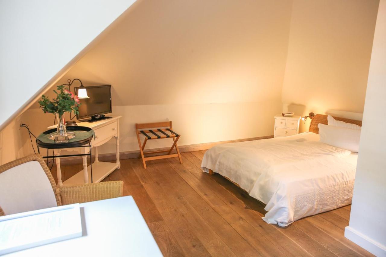 Altstadthotel Twardokus เอาริคช์ ภายนอก รูปภาพ